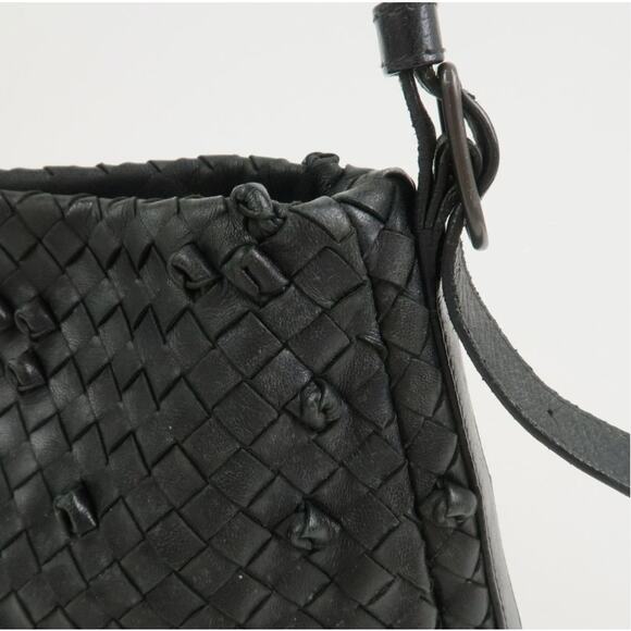 💎✨Beautiful✨💎Authentic BOTTEGA VENETA Intrecciato Shoulder Bag Black - Picture 12 of 15
